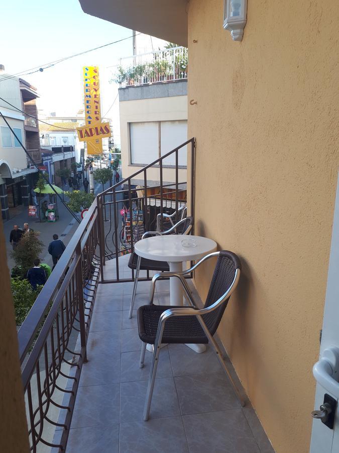 פינדה דה מר Hostal Margarita מראה חיצוני תמונה