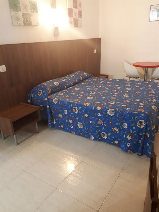 פינדה דה מר Hostal Margarita מראה חיצוני תמונה